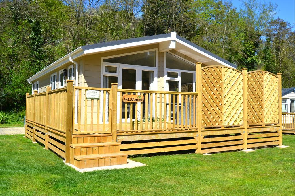 Hele Valley Holiday Park Ilfracombe Exterior photo